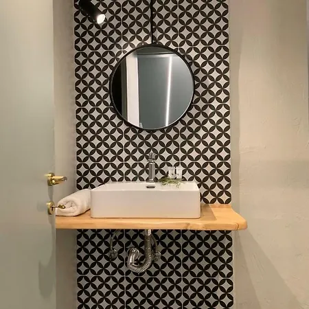 Luxury Living * Волос