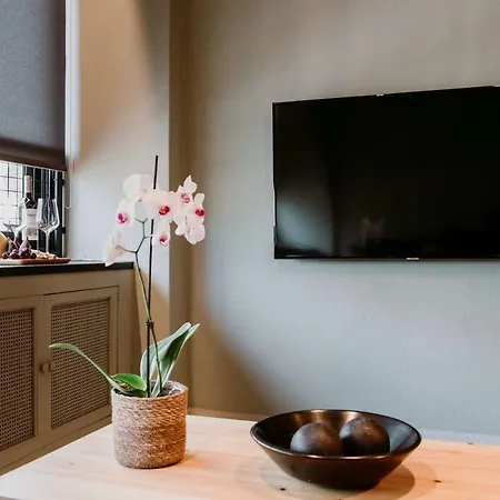 Luxury Living * Wolos